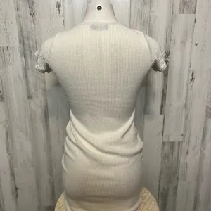 Pretty Little Thing White dress thumbnail 3