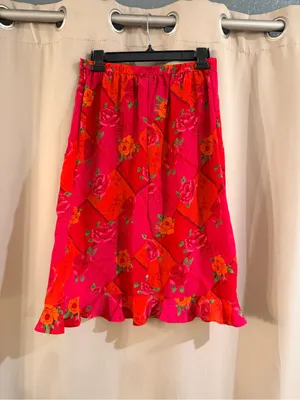 Notations Floral Red Ruffle-Hem Midi Skirt thumbnail 2