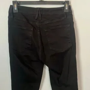 Good American Midrise Black Non Ripped Skinny Jeans Size 2/26 #785 thumbnail 10