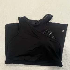 Lululemon Meshed Up Tank in black size 4 women thumbnail 6