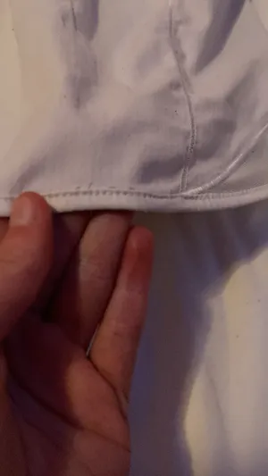 Lululemon Shorts Hotty Hot Low-Rise Lined 2.5" white thumbnail 4