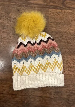 Loft knit beanie Pom Pom thumbnail 1