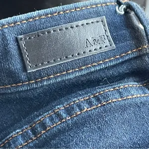 ABERCROMBIE & FITCH | Dark Blue Mid Rise Super Skinny Denim Jeans Sz 25 thumbnail 4