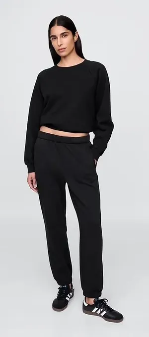 Gap High Rise VintageSoft Relaxed Jogger Sweatpants Size M thumbnail 1