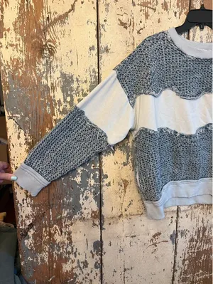 Oli & Hali Mixed Fabric Distressed Crewneck pullover, size small, gray/blue thumbnail 6