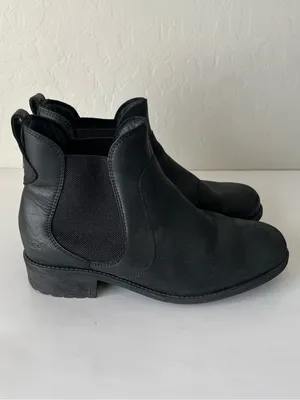 UGG Bonham Suede Sherpa Lined Winter Chelsea Boots Black Size Women’s 10 thumbnail 3