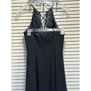 Night‎ Scene Black Beaded Chiffon Halter Keyhole Long Formal Gown Size M Lined thumbnail 7