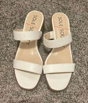 Sole Society Square/Thick Heels (2 inches) thumbnail 1