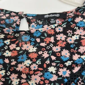Madewell‎ Ruffle-Yoke Prairie Top in Spring Prairie Xs thumbnail 4