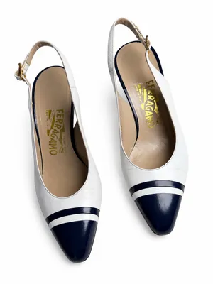 Salvatore Ferragamo Slingback Heels 8B White Navy Leather Italy Vintage 1980’s thumbnail 1