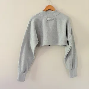 Acta Wear Essential Sweatshirt Ultra Crop Medium Gray Mock Neck Fleece Drawstring thumbnail 3