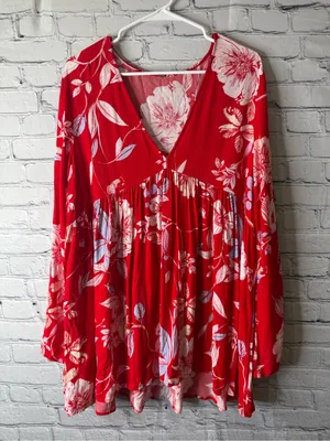 Free people Bella Red Floral V-Neck Babydoll Tunic thumbnail 1