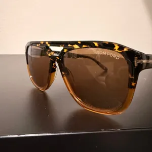 Tom Ford GERRARD 776 56E Dark Havana / Brown Sunglasses TF776 56E 56mm thumbnail 2