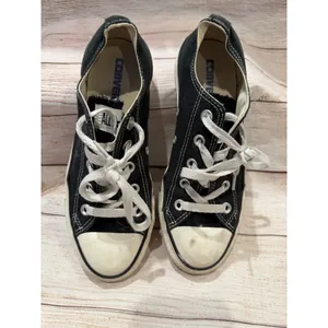 Converse Chuck Taylor All Star Mens 4/Womens 6 Black Low Top Casual Shoes thumbnail 3