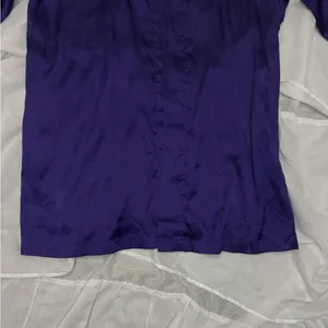 Victoria’s Secret Satin Short Kimono Robe thumbnail 7