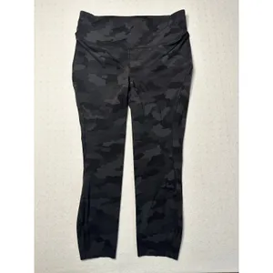Lululemon Base Pace High-Rise Crop 23" Size 14 Heritage 365 Camo Deep Coal Multi thumbnail 2