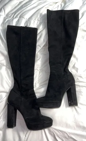 Calvin Klein Boots thumbnail 1