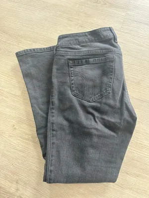 Abercrombie Low-Rise Jeans thumbnail 2