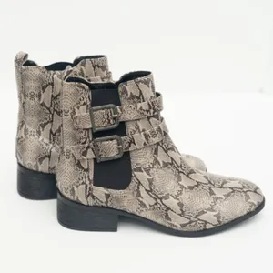 Kenneth Cole Reaction. Snake Skin Print Chelsea‎ Boot. thumbnail 8