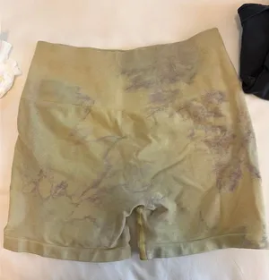 Alphalete Custom Tie-Dye Amplify Shorts thumbnail 1