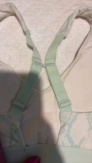 Fabletics Matching Workout Set thumbnail 3