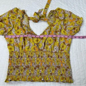 Floral Puff Sleeve Blouse Fall in Yellow and Brown Top thumbnail 5
