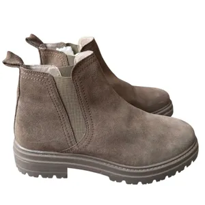 Steve Madden Marceline Taupe Suede Lug Sole Chelsea Ankle Boots Womens 10 thumbnail 2