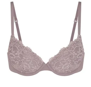SKIMS Fits Everybody Lace T-Shirt Bra thumbnail 1
