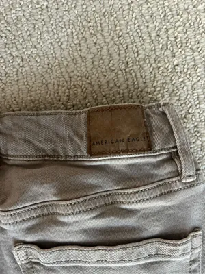 American Eagle Jeans thumbnail 6