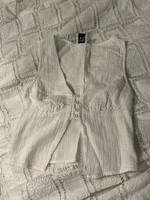 Princess Polly linen top thumbnail 1
