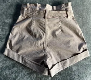 Abercrombie High Waisted Shorts Size XS thumbnail 3