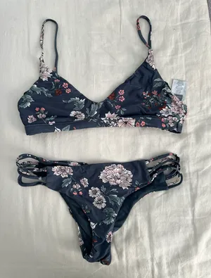 O’Neil Floral Bikini Set thumbnail 1