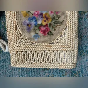 Vintage straw floral crochet tote purse thumbnail 5