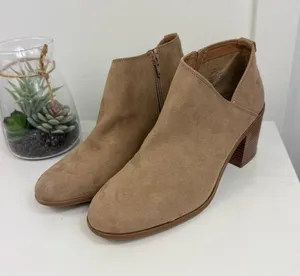 NWTs Style & Co Womens Boots Size 10M thumbnail 1