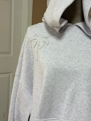 Full Tilt So Soft Women’s Gray Fleece palm tree appliqué Hooded sweatshirt XL thumbnail 2