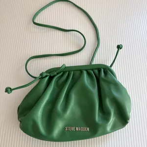 STEVE MADDEN NIKKI BAG Green‎ thumbnail 1