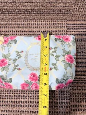Estée Lauder Floral Cosmetic Pouch in Light Blue and Pink Rose Print thumbnail 10