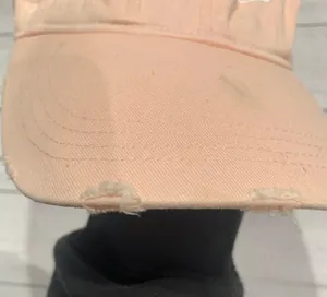 Hat thumbnail 2