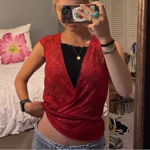 Brandy Melville Y2K top thumbnail 1
