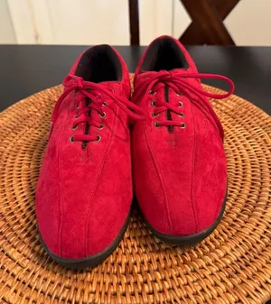 Propet Womens Red Suede‎ Lace Up Comfort Walking Shoes Sneakers Low Top Size 9.5 thumbnail 1