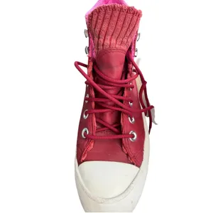Converse Chuck Taylor All Star RED LUGG Gore-Tex Leather 5.5 WomensD thumbnail 5