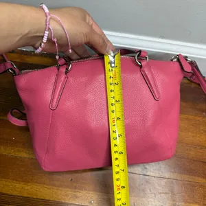 Coach Kelsey Fuschia Pink Leather Tote/Crossbody Bag With Zipper Closure thumbnail 6
