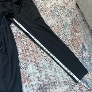 Athleta Skyline Pant II Paperbag Waist Pleated Tapered Black Belted Pants Size 2 thumbnail 14