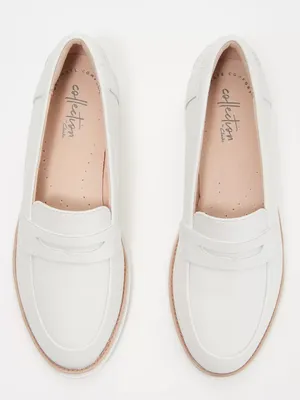 NWOB Clarks Collection Sharon Ranch White Leather Loafers Wedge Shoes Size 5 thumbnail 2