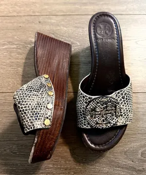 Tory Burch Snake Print Open‎ Toe Wedge Sandal 6M thumbnail 1