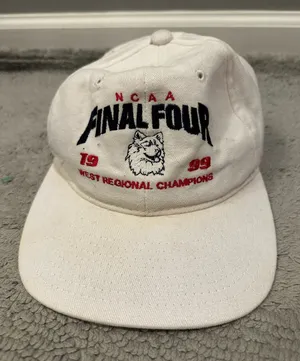 Starter Vintage 1999 NCAA Basketball March Madness Final Four UCONN Huskies Logo Hat thumbnail 1