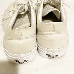 Vans Classic Canvas Skating Shoes Mens 5 Womens 6.5 Triple White Low Top Sneaker thumbnail 5