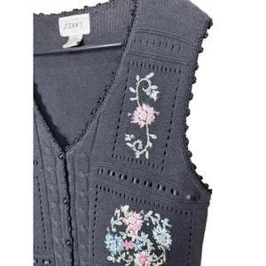 Vintage JENNY Black Embroidered Floral Button‎ Front V-Neck Knit Vest M thumbnail 2