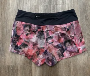 Lululemon Run Times‎ Short 4" in Sun Dazed Multi Pink Print Size 4 thumbnail 1