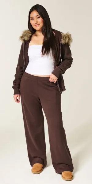 Hollister Heart Pocket Low Rise Sweatpants thumbnail 1